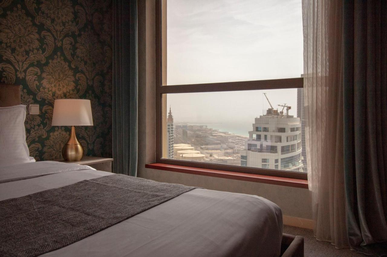 La Buena Vida Holiday Homes - Beach Front Very Spacious, Luxe And Modern 3 Bedroom With Full Kitchen In Jbr , 3 Min To The Jbr Beach Dubai Marina And Tram Station Luaran gambar