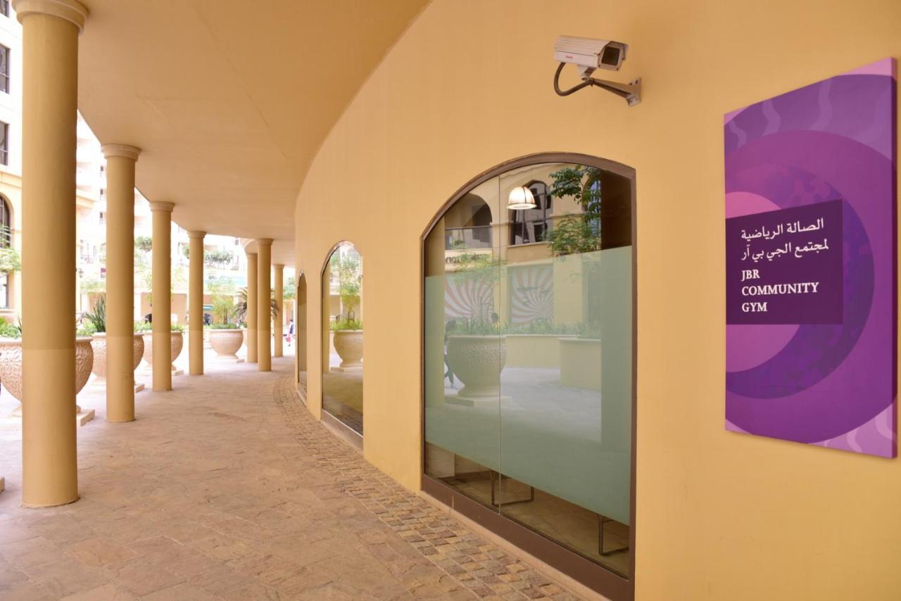 La Buena Vida Holiday Homes - Beach Front Very Spacious, Luxe And Modern 3 Bedroom With Full Kitchen In Jbr , 3 Min To The Jbr Beach Dubai Marina And Tram Station Luaran gambar