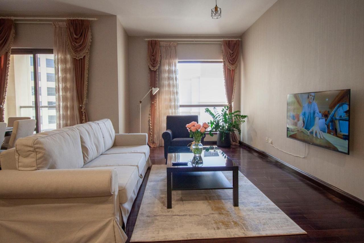 La Buena Vida Holiday Homes - Beach Front Very Spacious, Luxe And Modern 3 Bedroom With Full Kitchen In Jbr , 3 Min To The Jbr Beach Dubai Marina And Tram Station Luaran gambar