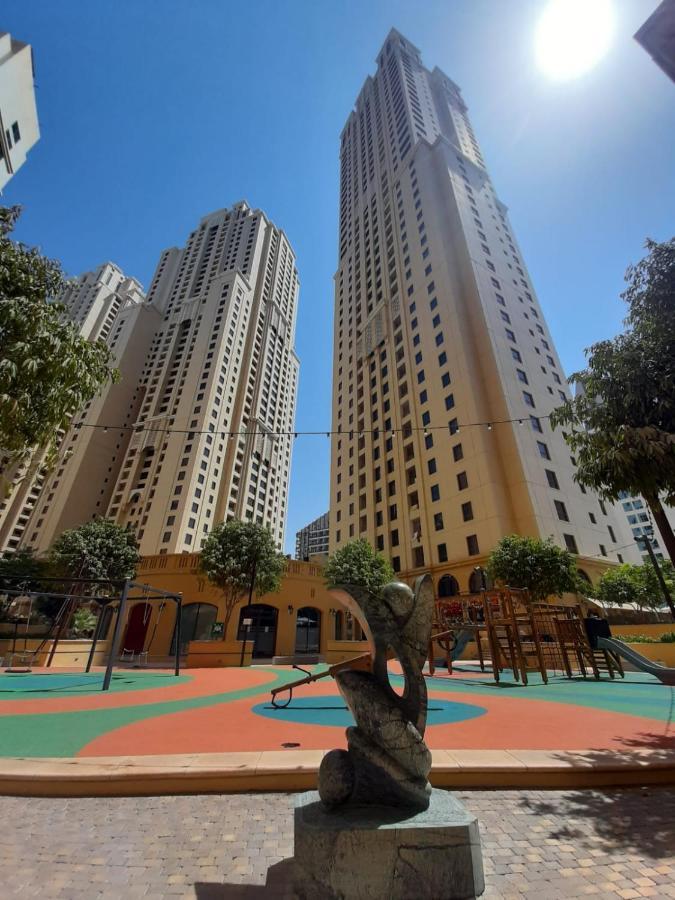 La Buena Vida Holiday Homes - Beach Front Very Spacious, Luxe And Modern 3 Bedroom With Full Kitchen In Jbr , 3 Min To The Jbr Beach Dubai Marina And Tram Station Luaran gambar